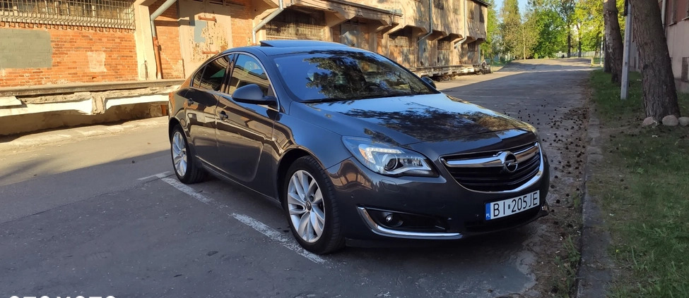 Opel Insignia cena 58000 przebieg: 117600, rok produkcji 2015 z Białystok małe 596